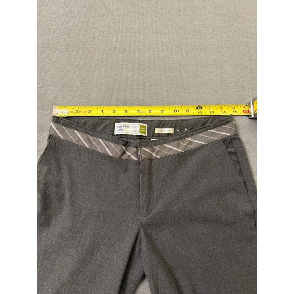 Flared Leg Dress Pants Old Navy Gray Size 4 w/Faux Belt Low waist Stretch